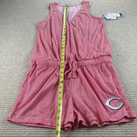 Concepts Sport Baseball Team Romper Women Medium Cincinnati Reds MLB NWT - Picture 7 of 10
